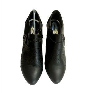 Rialto Sariah Stacked Heel Shootie